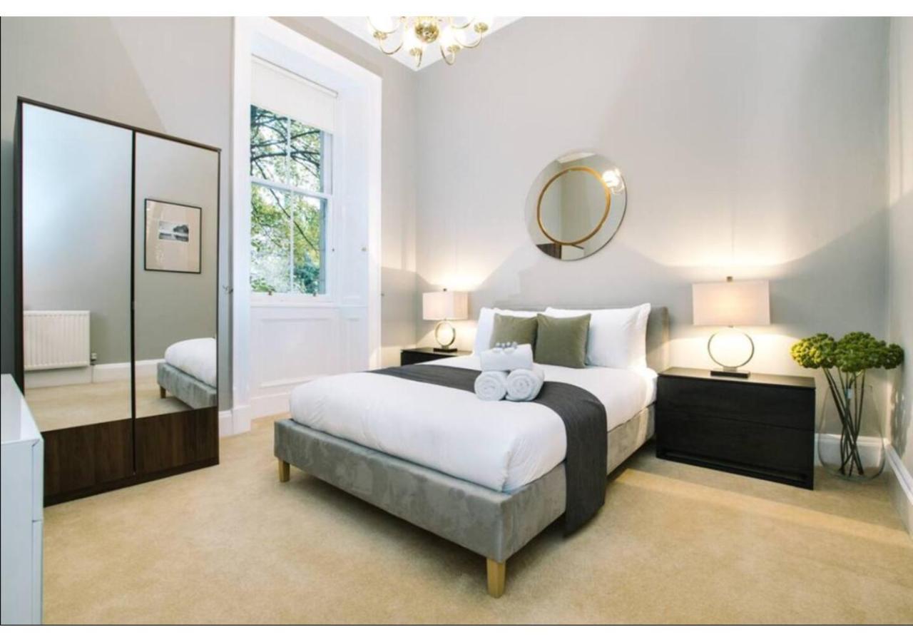 Joivy Palmerston Place Residence - Luxury City Centre Apt With Private Parking Εδιμβούργο Εξωτερικό φωτογραφία